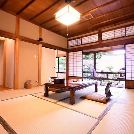 Koyasan Shukubo Saizenin Hotel Eksteriør billede