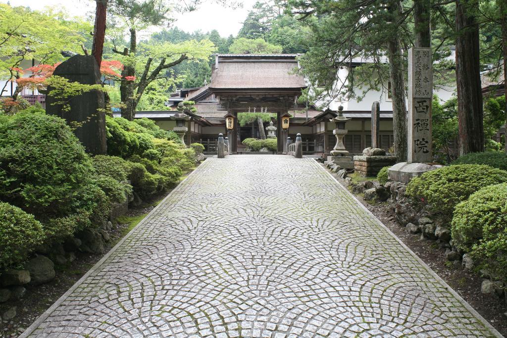Koyasan Shukubo Saizenin Hotel Eksteriør billede