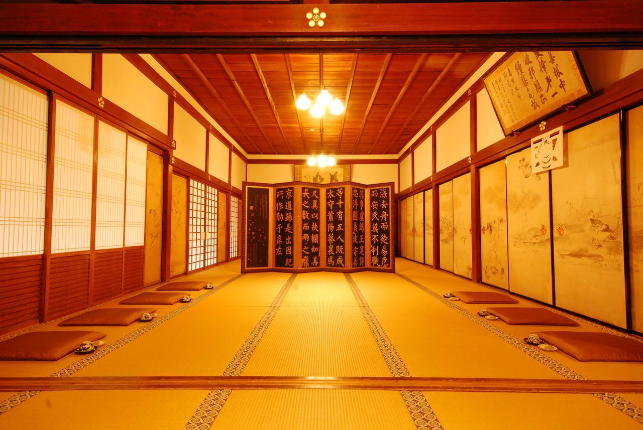 Koyasan Shukubo Saizenin Hotel Eksteriør billede